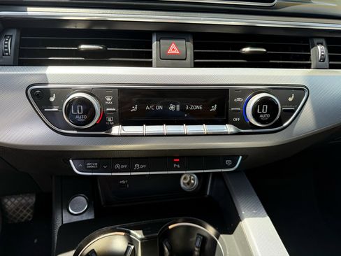 Used 2018 Audi A4 2.0T Premium Plus image 22