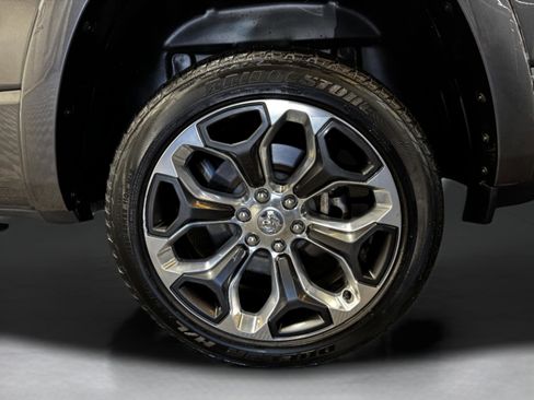 Used 2020 RAM 1500 Limited w/ Body Color Bumper Group image 50