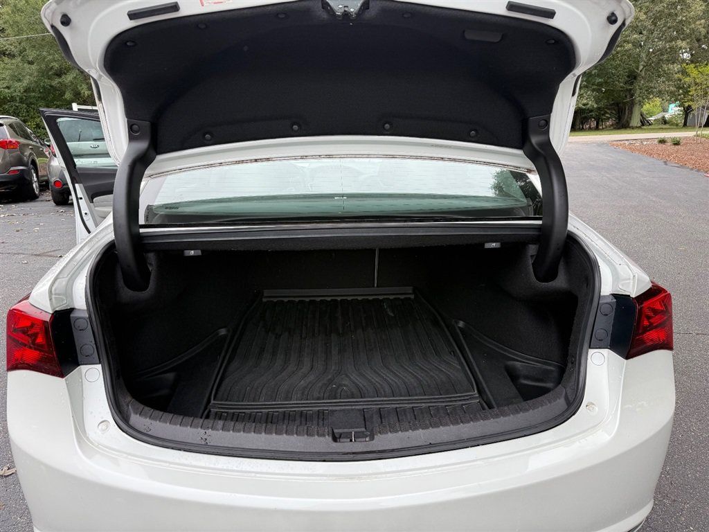 Used 2015 Acura TLX w/ Technology Package FWD image 15