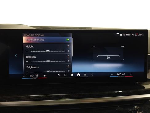 Used 2026 BMW X5 xDrive40i w/ M Sport Package AWD/4WD image 16