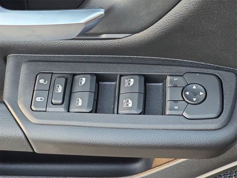 New 2025 RAM 1500 Tradesman image 28