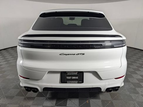 New 2026 Porsche Cayenne GTS AWD/4WD image 6