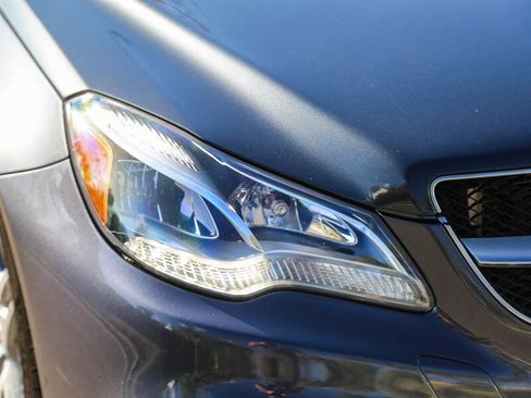 Used 2014 Mercedes-Benz E 550 Cabriolet image 10