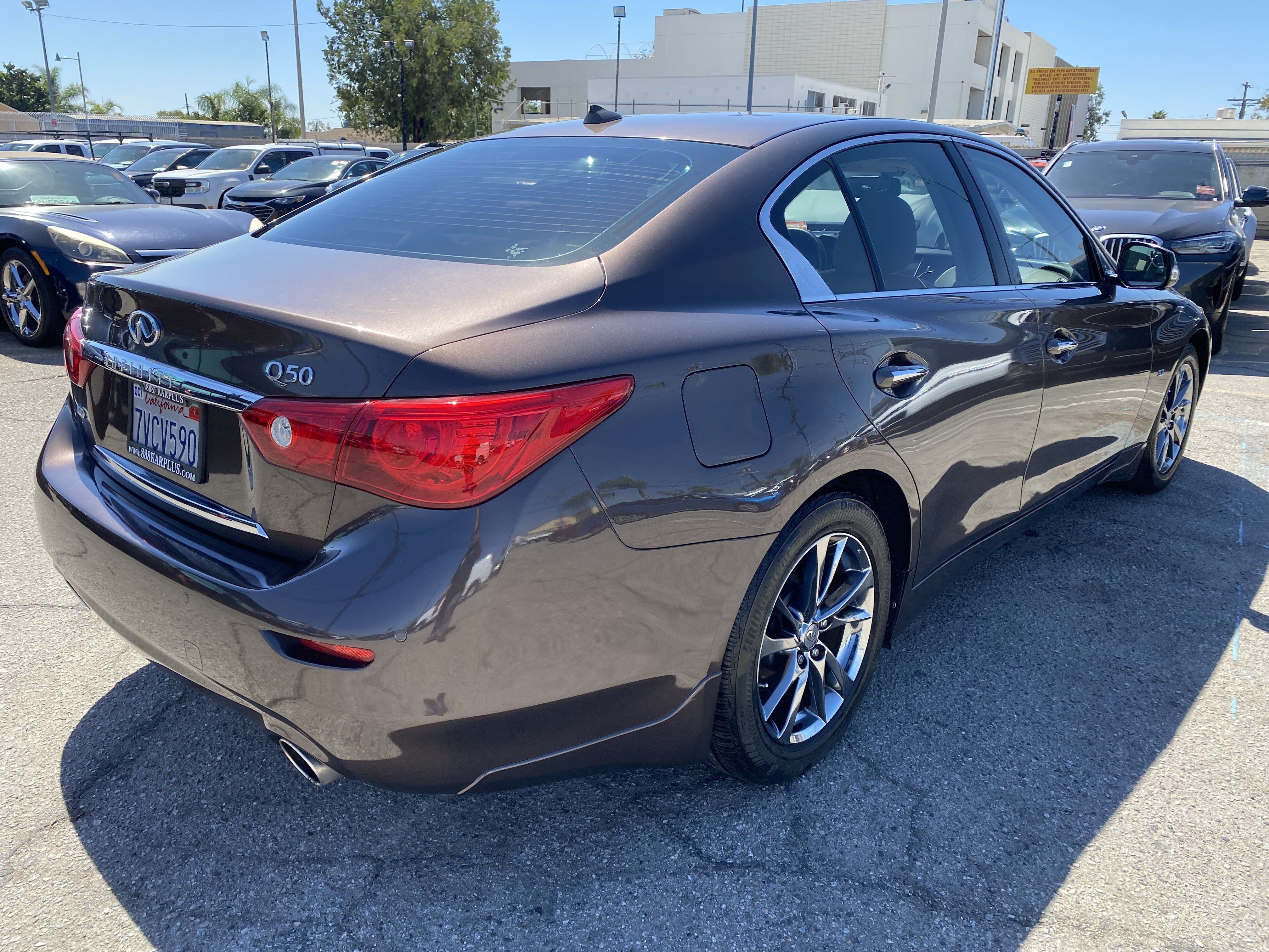 Used 2015 INFINITI Q50 Premium w/ Deluxe Touring Package AWD/4WD image 12
