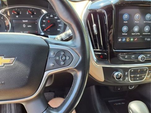 Used 2023 Chevrolet Traverse LT AWD/4WD image 24