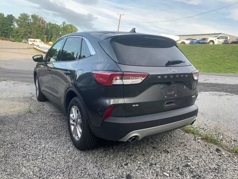 Used 2020 Ford Escape SE FWD image 5