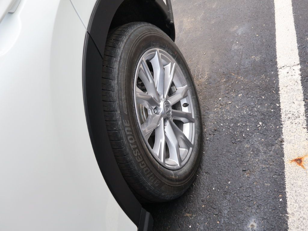 Used 2024 Honda CR-V EX image 12