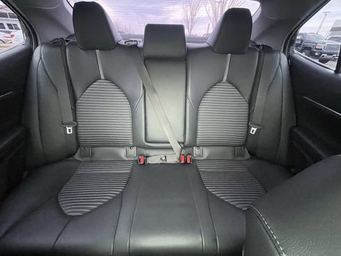 Used 2019 Toyota Camry SE image 24