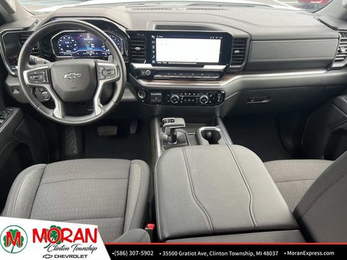 Certified 2023 Chevrolet Silverado 1500 RST AWD/4WD image 15