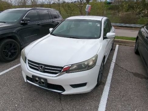 Used 2014 Honda Accord LX image 7