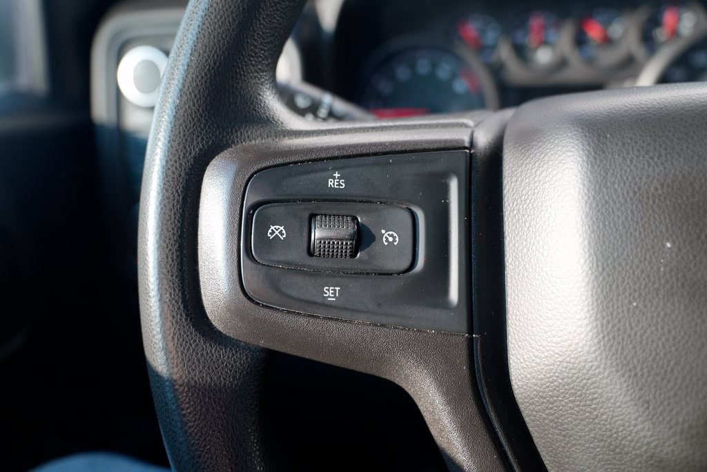 Used 2020 Chevrolet Silverado 1500 Custom Trail Boss w/ Custom Convenience Package AWD/4WD image 38