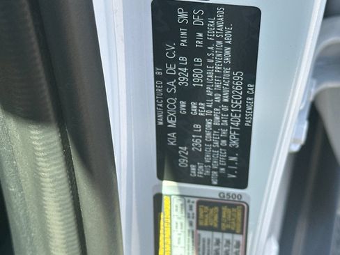 Used 2025 Kia K4 FWD image 26