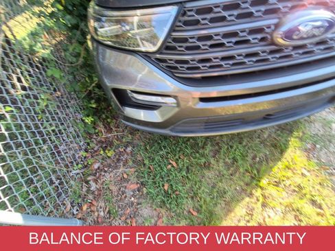 Used 2022 Ford Explorer XLT w/ Equipment Group 202A RWD image 4