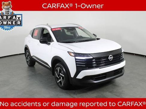 Certified 2026 Nissan Kicks SV w/ Cold Weather Package FWD image 5