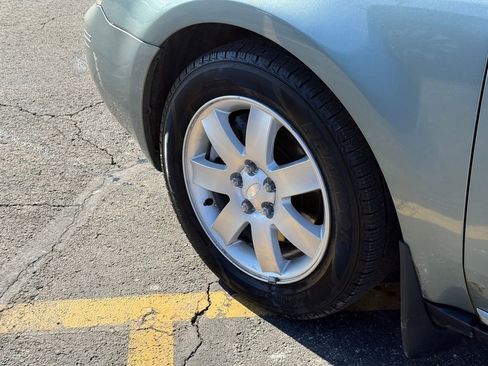 Used 2007 Ford Five Hundred SEL image 13