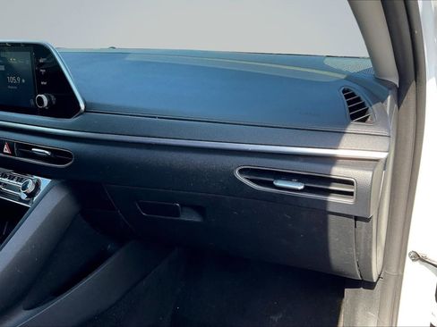 Used 2021 Hyundai Sonata SE image 17