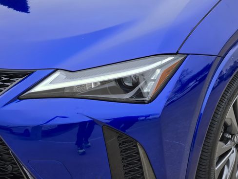 Certified 2025 Lexus UX 300h FWD image 12