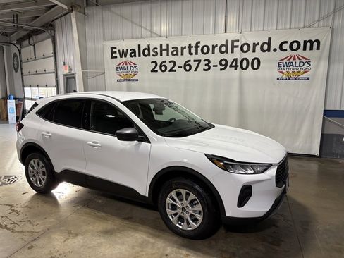 New 2026 Ford Escape Active image 2