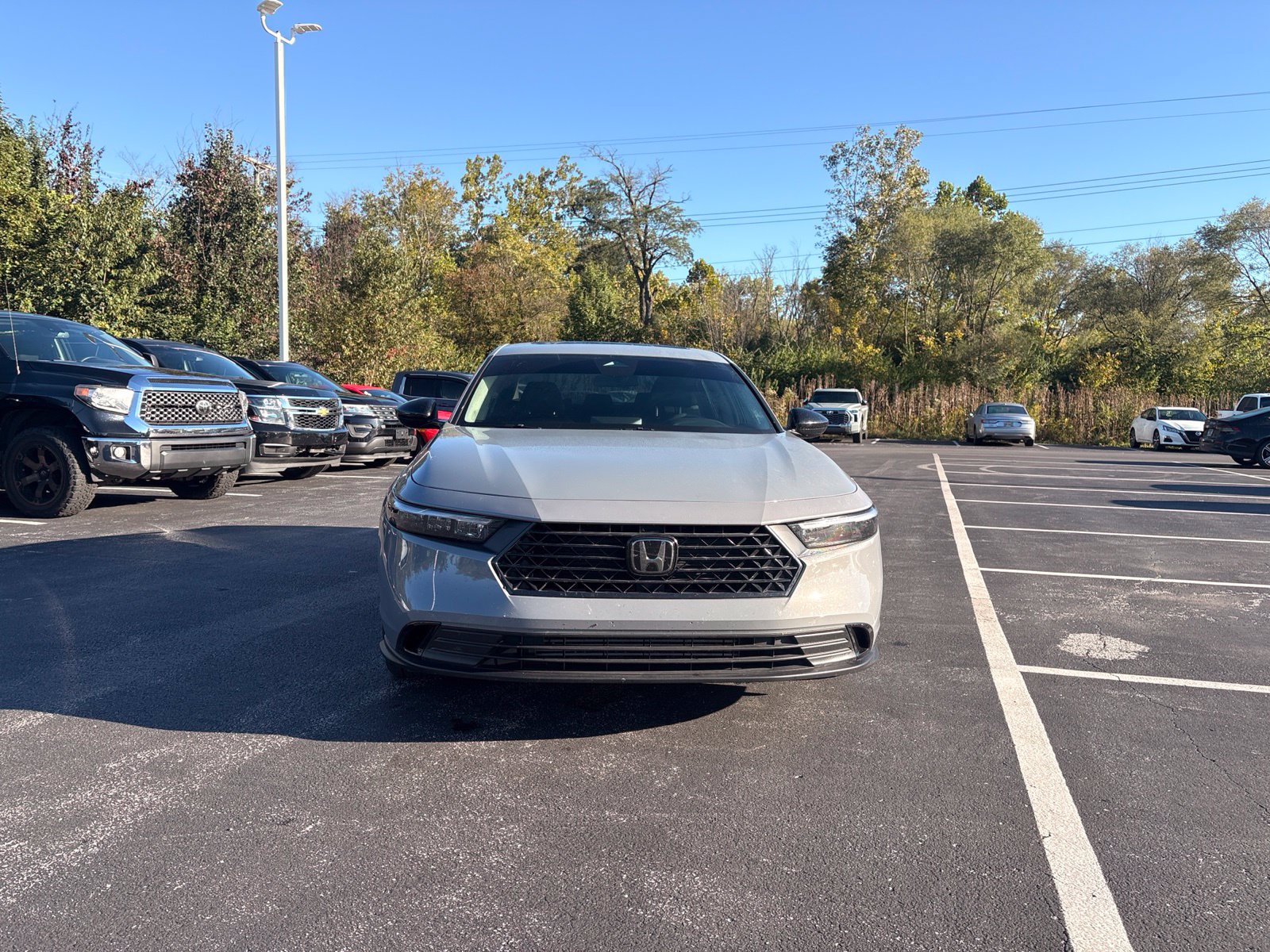 Used 2025 Honda Accord SE image 11