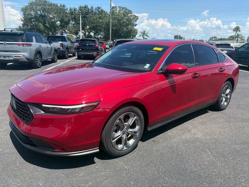 Used 2024 Honda Accord EX image 3