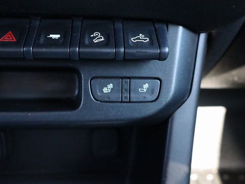 Used 2019 Chevrolet Colorado ZR2 w/ Colorado ZR2 Bison Edition image 13