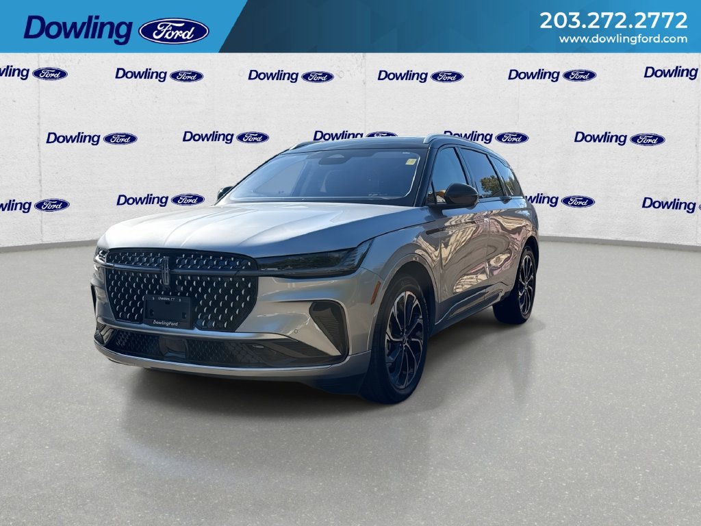 Used 2026 Lincoln Nautilus Reserve AWD/4WD image 4