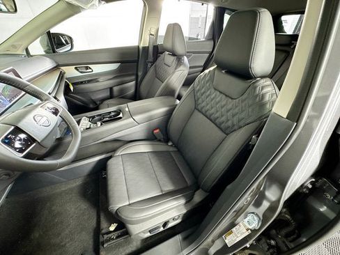 New 2026 Nissan Murano Platinum w/ Cargo Package image 18