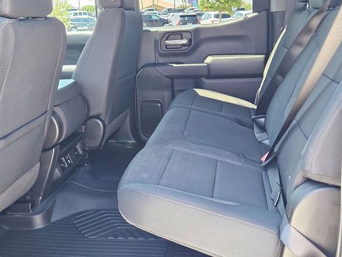 Used 2025 Chevrolet Silverado 1500 Custom Trail Boss w/ Dark Appearance Package image 16