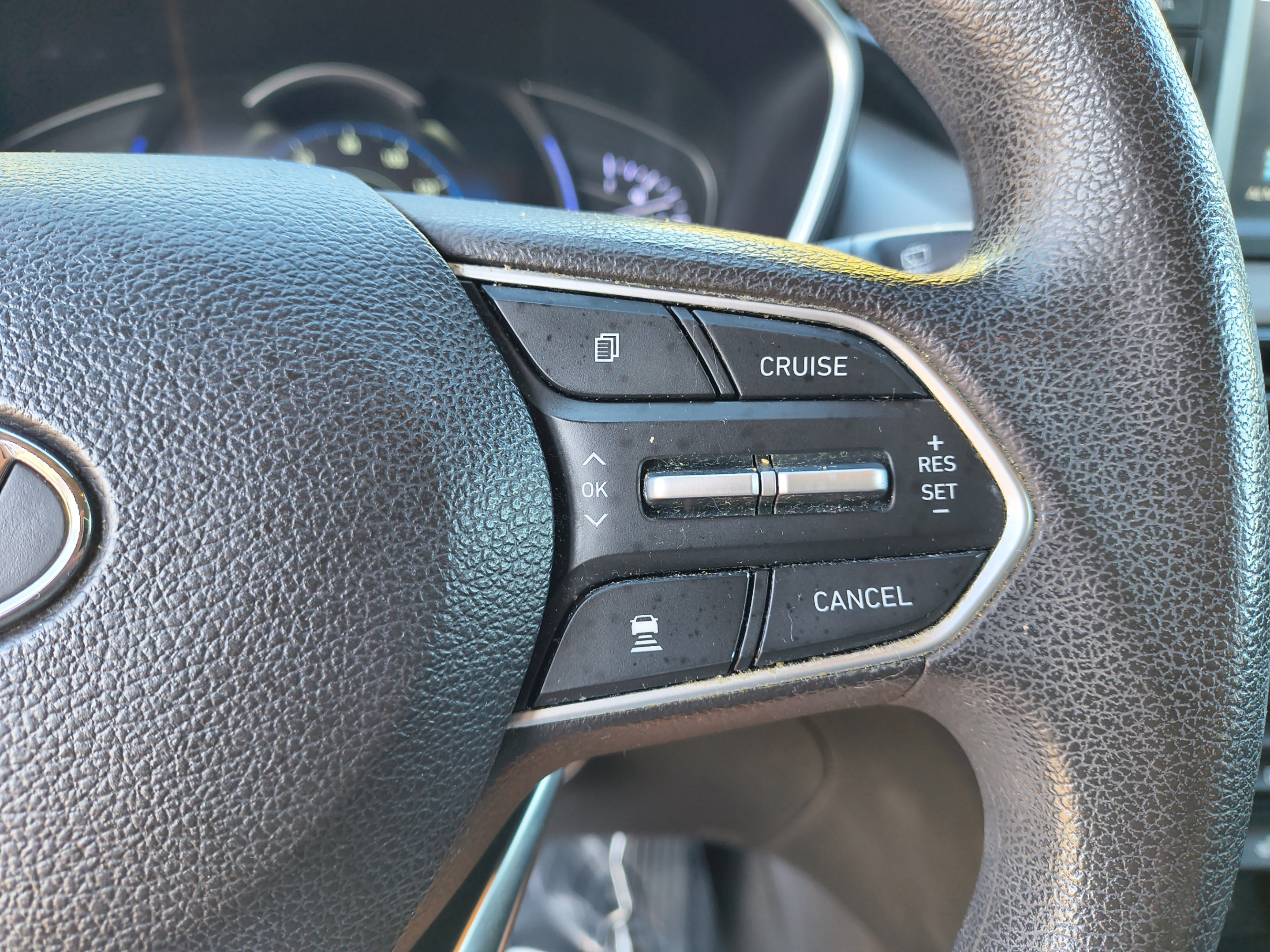 Used 2020 Hyundai Santa Fe SEL FWD image 28