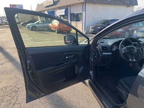 Used 2014 Subaru Impreza 2.0i Sport Premium image 26