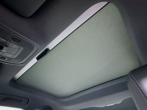 Used 2024 Audi A3 2.0T Premium image 25