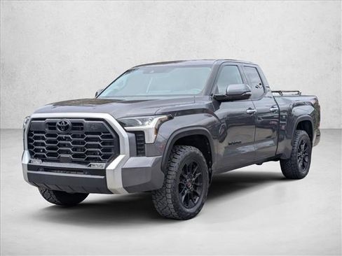 Used 2023 Toyota Tundra Limited image 1