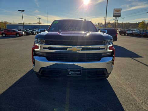 Used 2021 Chevrolet Silverado 1500 LT image 9