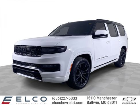 Used 2022 Jeep Grand Wagoneer Series II AWD/4WD image 1