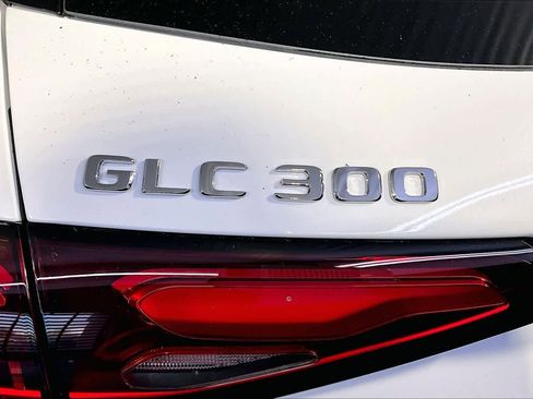 New 2026 Mercedes-Benz GLC 300 4MATIC image 6