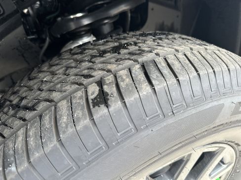 Used 2025 Toyota 4Runner SR5 image 32