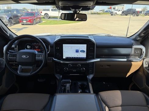 Used 2021 Ford F150 Lariat w/ Equipment Group 502A High image 23