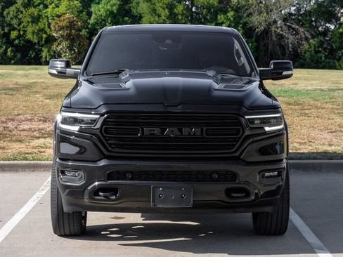 Used 2022 RAM 1500 Limited AWD/4WD image 9