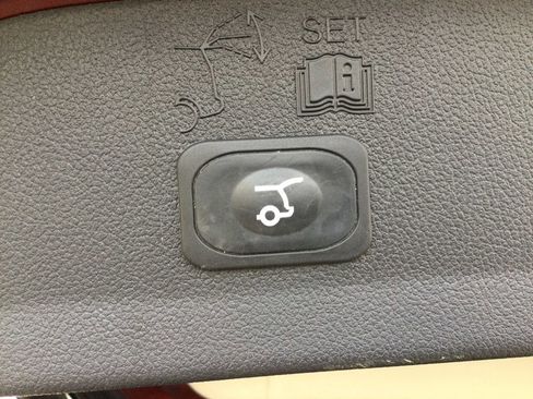 Used 2016 Ford Escape Titanium image 26