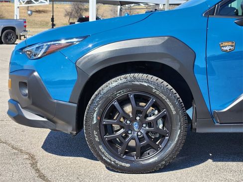 Used 2024 Subaru Crosstrek 2.5i Wilderness w/ Crosstrek Mirror Package image 8