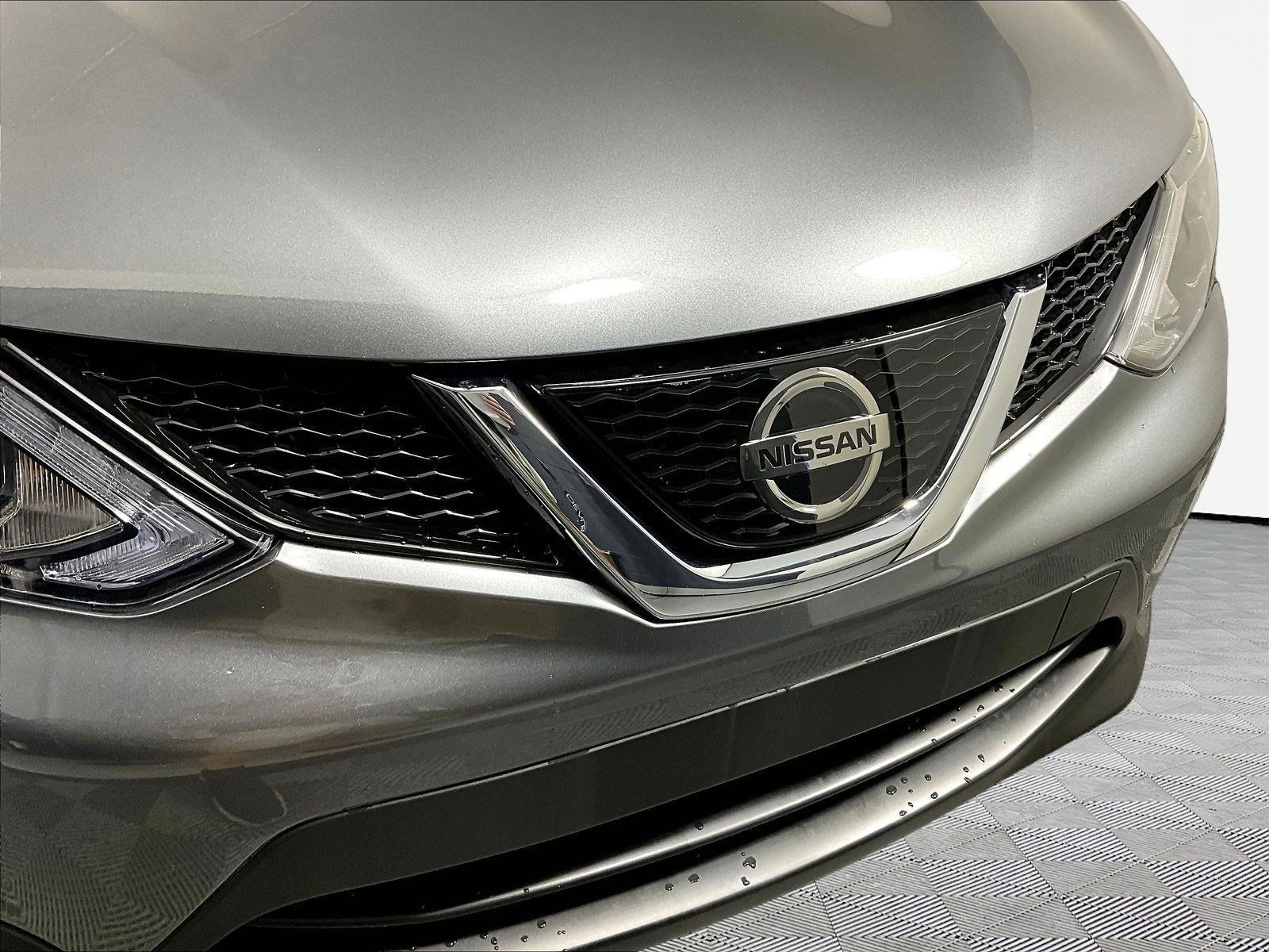 Used 2019 Nissan Rogue Sport SV AWD/4WD image 32