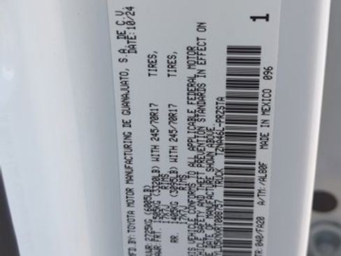 Certified 2024 Toyota Tacoma SR image 27