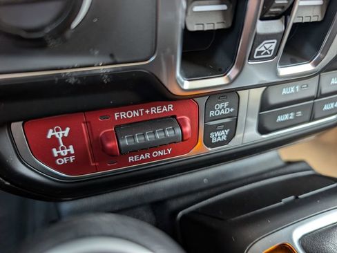 New 2026 Jeep Gladiator Rubicon w/ Steel Power Dome Hood Package image 5