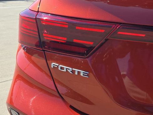 Certified 2023 Kia Forte GT-Line w/ GT-Line Premium Package image 11