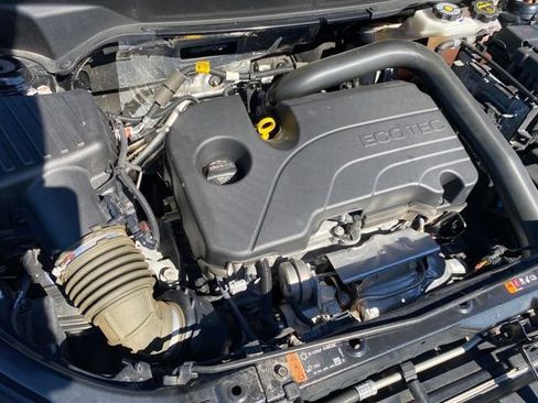 Certified 2024 Chevrolet Equinox RS w/ RS Leather Package image 20