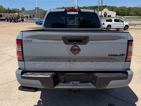 Used 2024 Nissan Frontier PRO-4X w/ Off-Road Protection Package AWD/4WD image 6