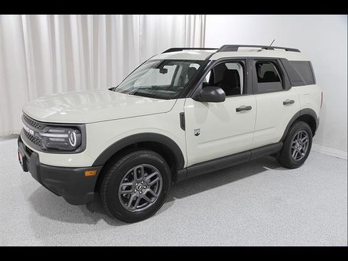 Certified 2025 Ford Bronco Sport Big Bend AWD/4WD image 3