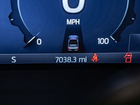 Used 2024 Ford F250 Lariat w/ Lariat Ultimate Package image 16