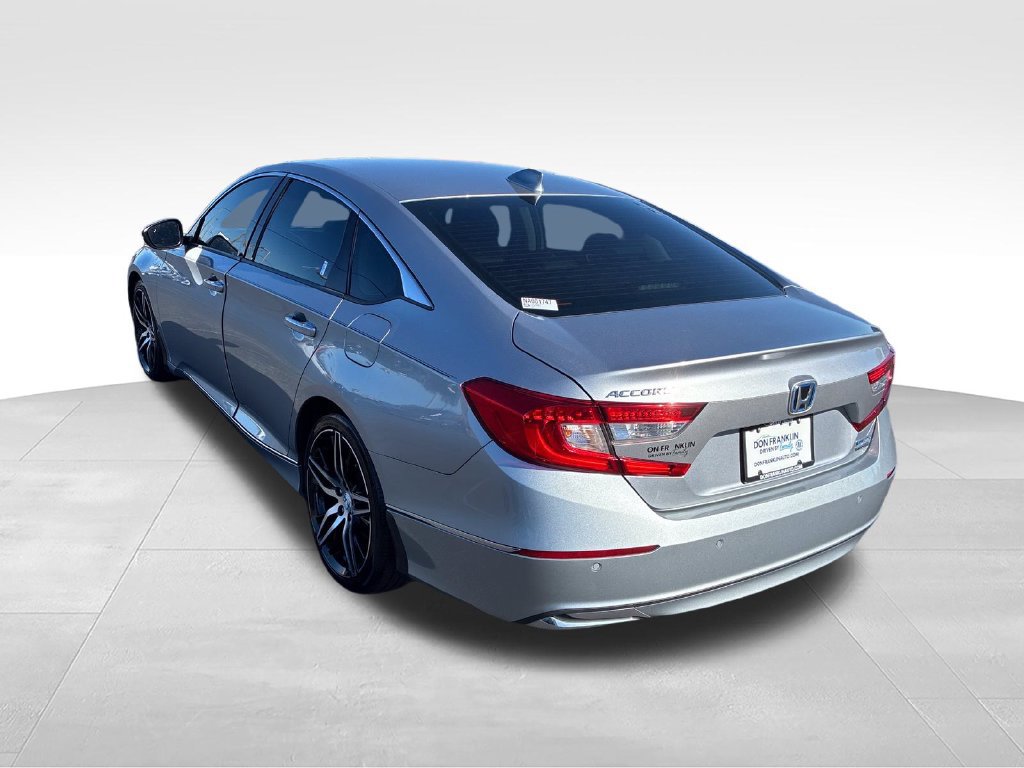 Used 2022 Honda Accord Touring image 3