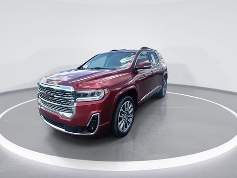 Used 2021 GMC Acadia Denali w/ Denali Ultimate Package AWD/4WD image 4